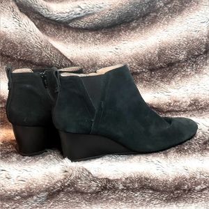 Vionic Booties